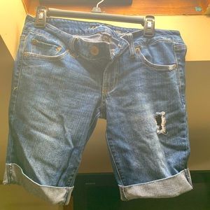 American Eagle Favorite Boyfriend Shorts